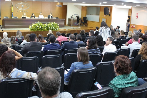 O Seminário foi realizado na sede da CAPES e transmitido on-line (Foto: CGPP/CAPES)
