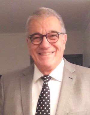 Luiz Juliano é um dos autores do trabalho publicado pela revista científica Peptides (Foto: acervo pessoal)